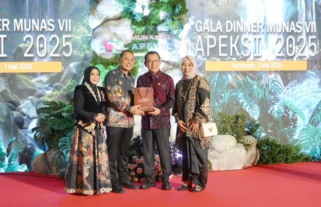 Didampingi Ketua TP-PKK, Walikota Zulmaeta Hadiri Gala Dinner Munas APEKSI ke-VII