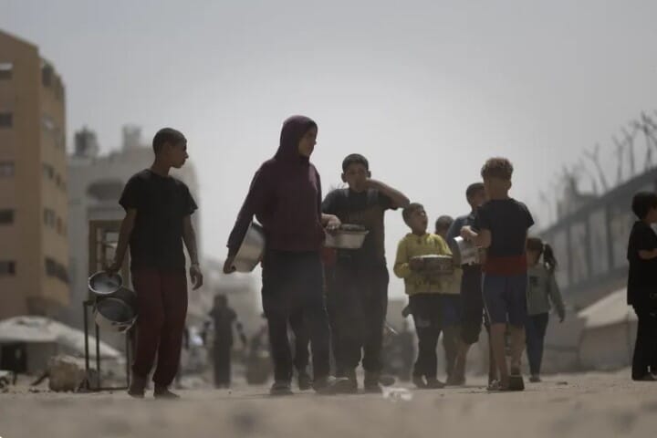 Israel Membunuh 31 Orang di Gaza, Blokade Bantuan akibatkan anak-anak Kelaparan