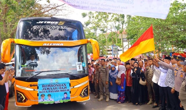 Wawako Payakumbuh Elzadaswarman Lepas Jamaah Haji 2025